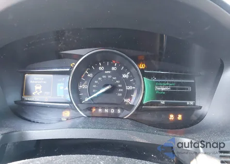 2016 Ford Explorer Xlt z USA, uszkodzony, nr VIN 1FM5K8D84GGA16651